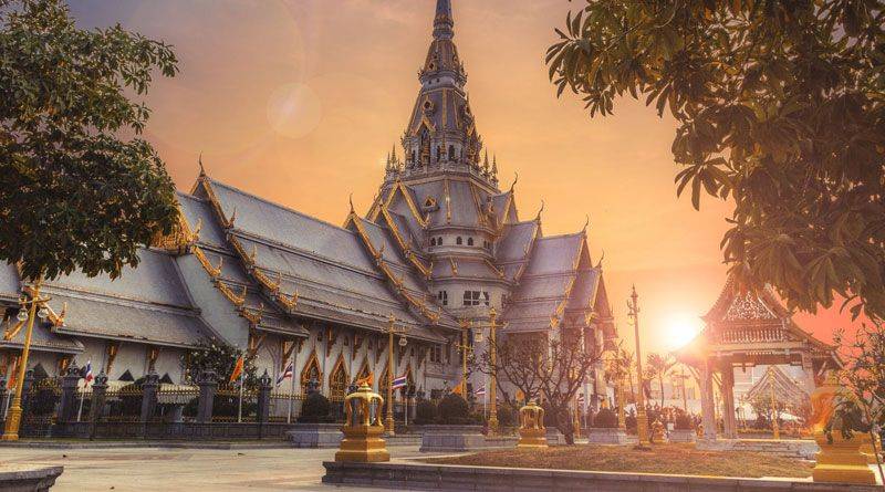 14 - Travel Guide for Couples To The Most Beautiful Cities in Asia