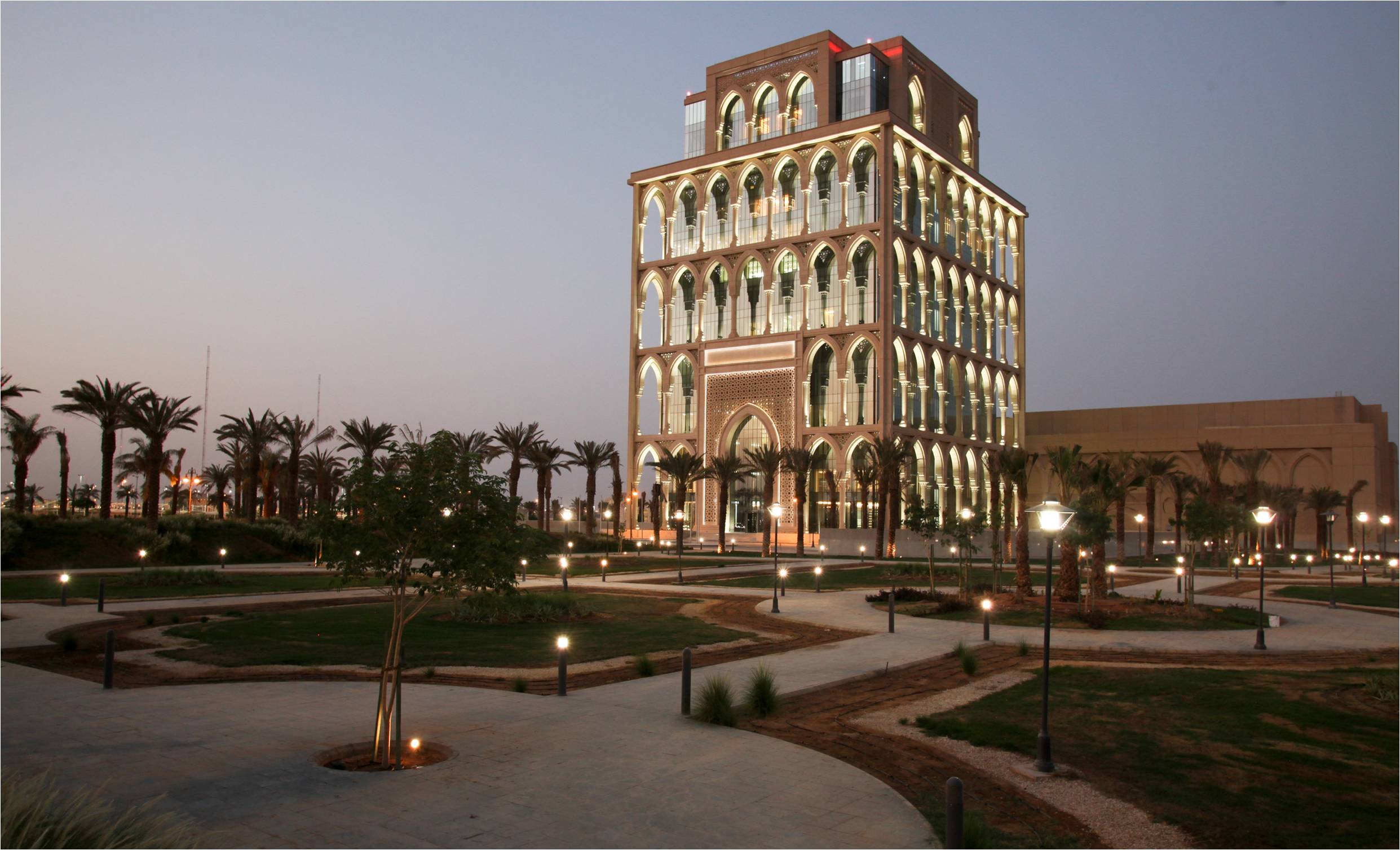 جامعة الملك سعود الصحية - وظائف بجامعة الملك سعود الصحية لحملة الدبلوم